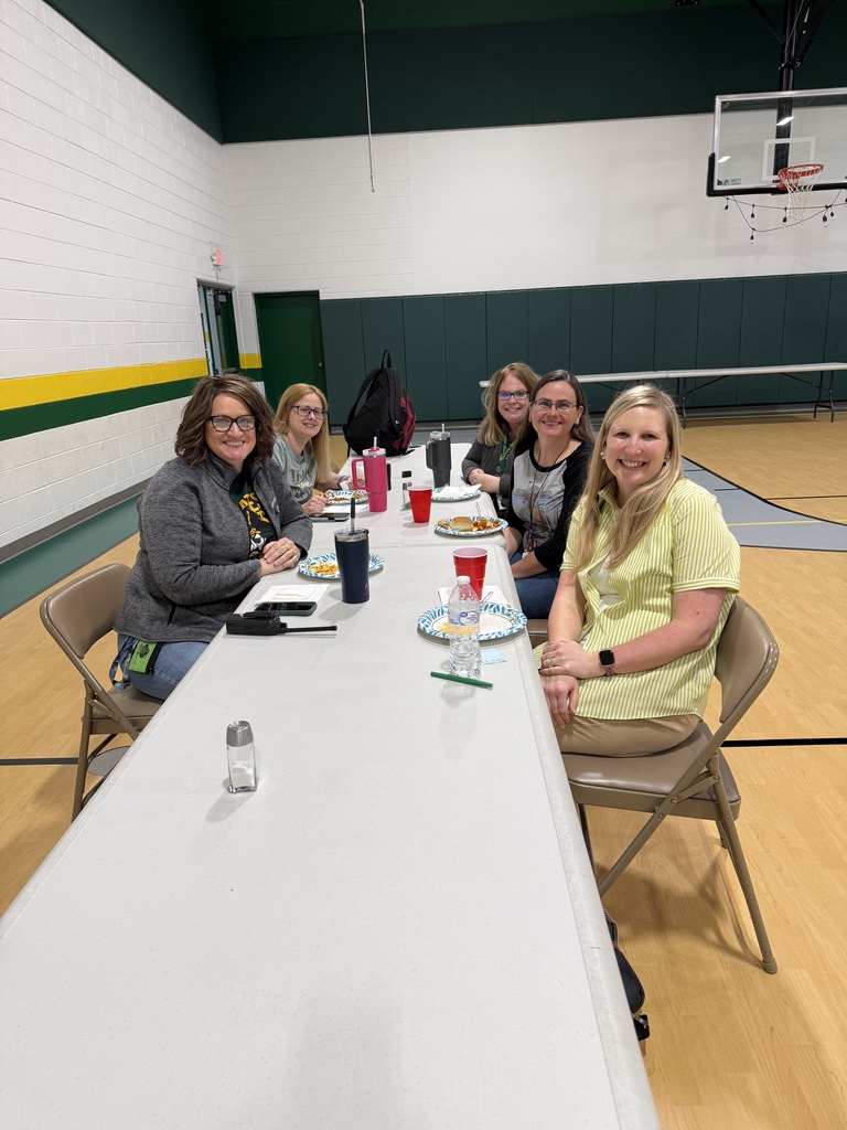 Teachers enjoy lunch during teacher appreciation week