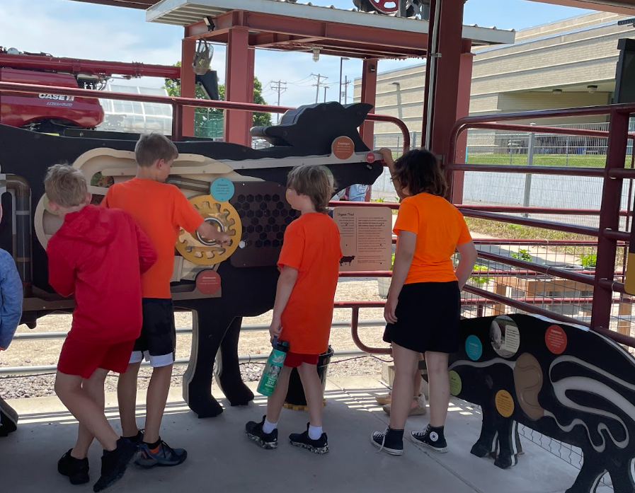 5th grade at the science center