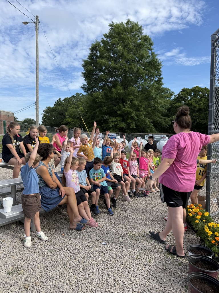 Students during garden day