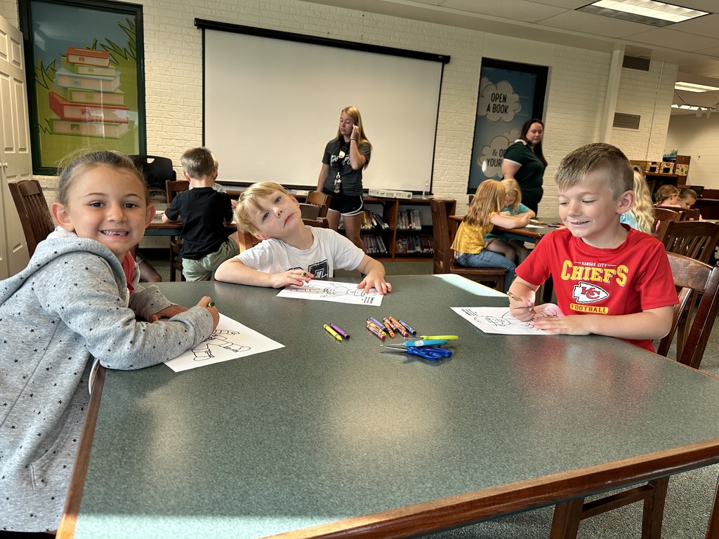 students coloring