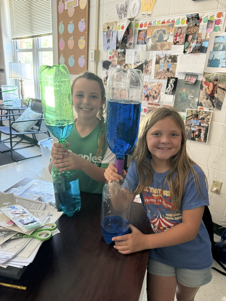 SS students making tornados