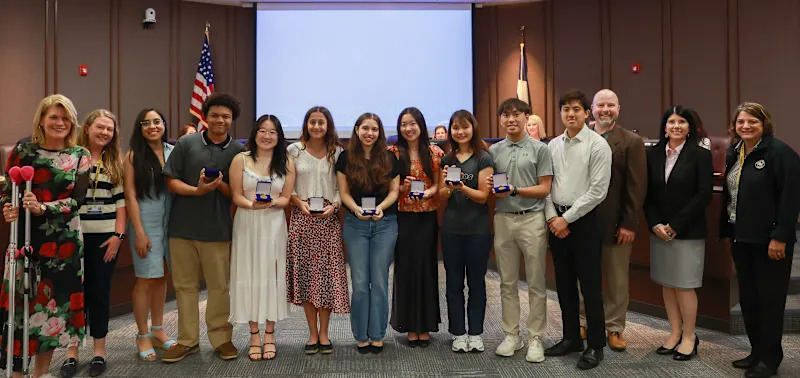 Various SBISD music students receiving recognition awards