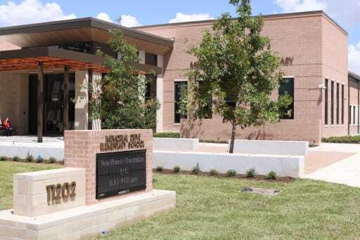 front entrance of Memorial Drive Elementary School