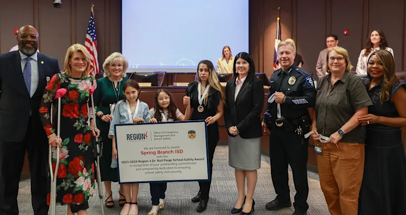 SBISD police department receiving a school safety award