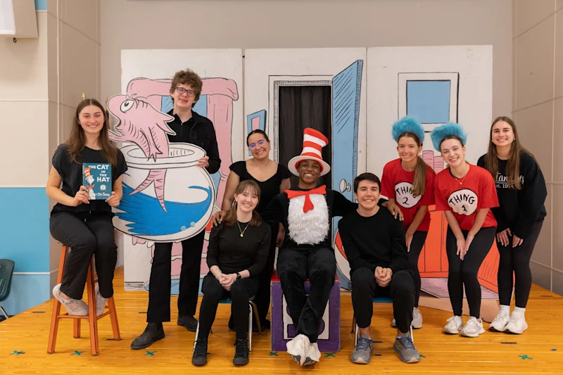 cast and crew from cat in the hat musical
