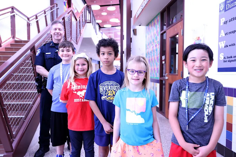 SBISD Police Officer with students
