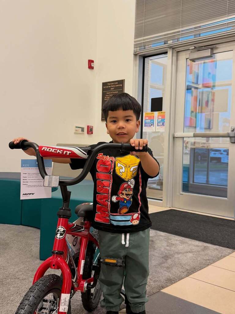 Student reading challenge winner