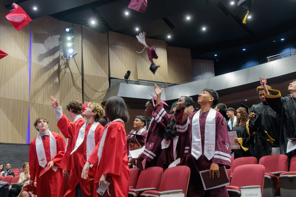 SUMMER GRAD 2026