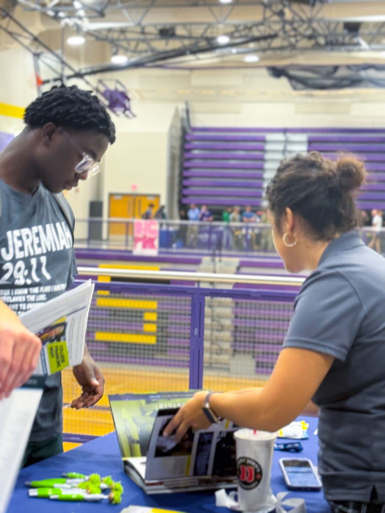 10152025_SHHSCareerFair-07