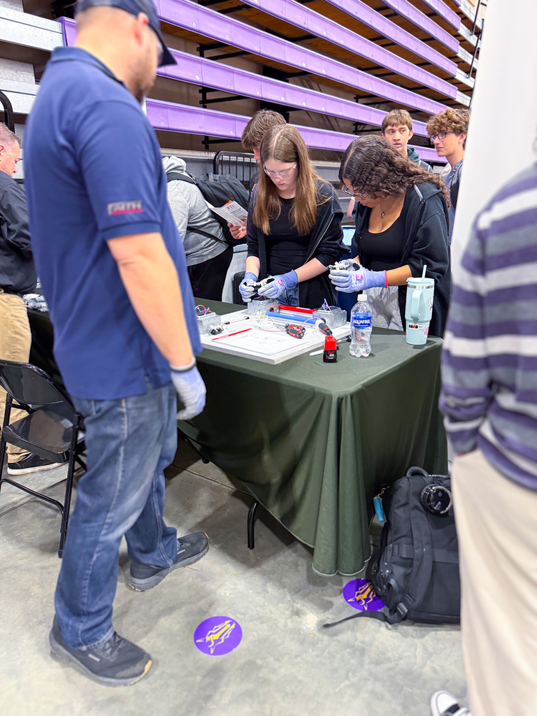 10152025_SHHSCareerFair-10