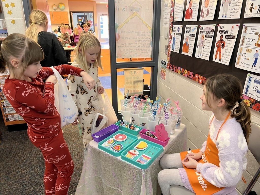 Elementary students participate in Market Day