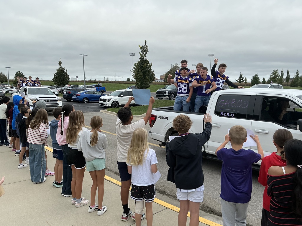 Parade1