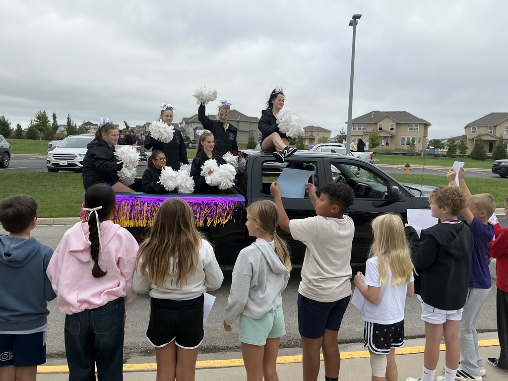 Parade2