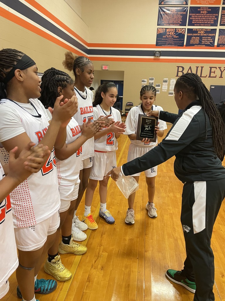 Basketball girls receiving trophy 