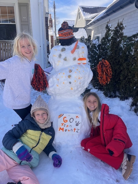 Snowman Contest