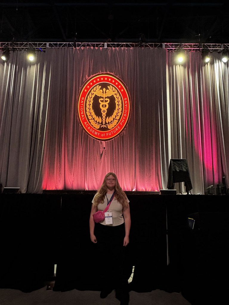 A huge congratulations to Shyanne Cross, a 10th-grade student at Don Tyson School of Innovation! She was accepted as a delegate to the 2025 Congress of Future Medical Leaders and had a truly inspiring trip. While there, Shyanne was surrounded by Nobel Peace Prize winners, medical professionals from every field imaginable, and even patients whose lives were forever changed by modern medicine. She went to the conference with dreams of becoming a veterinarian, but thanks to this incredible experience, she's now also considering a career in the OB-GYN field. We can't wait to see what she accomplishes next!
