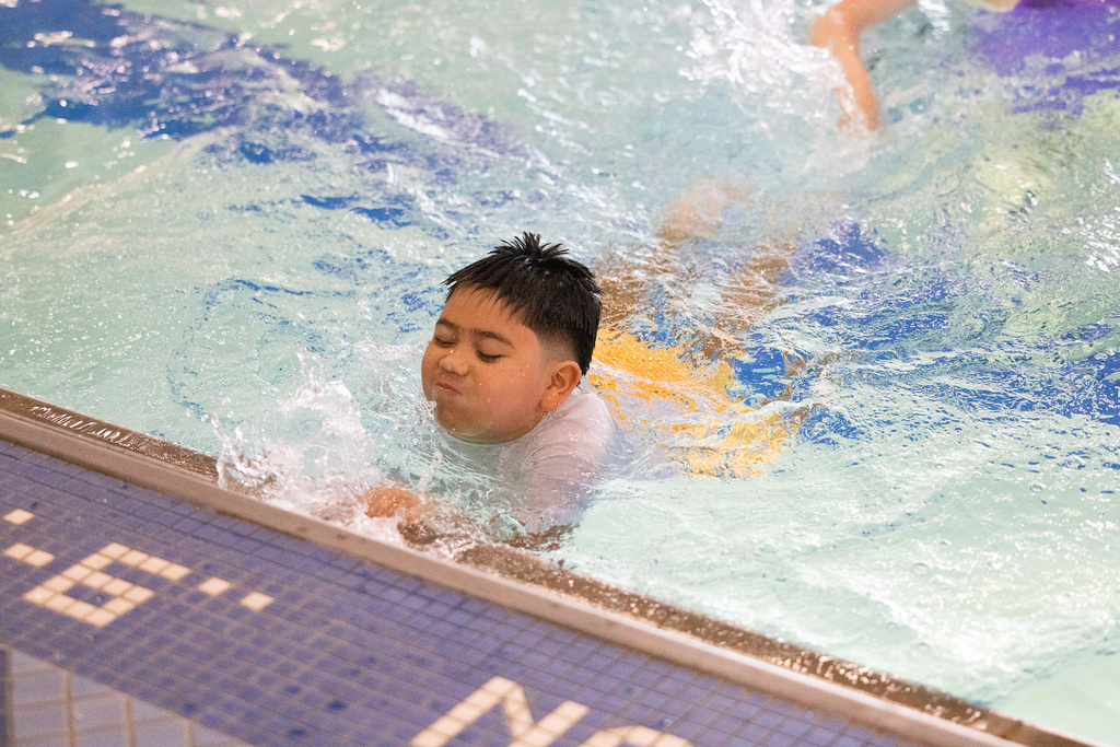 Big thanks to the Jones Center for partnering with Jones Elementary! 🙌 Their 3rd graders received swim assessments, and those who need a little extra help will get FREE swim lessons. 🏊💙 Parson Hills 3rd graders will join later this semester—can’t wait! #SpringdaleFamily