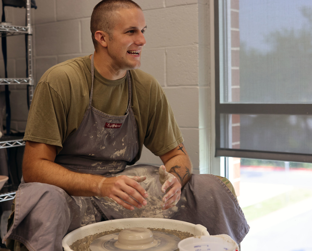 Amanda Craddick's Art Class had a special day! 🎨 SSG Snavely and SGT Chavez from the Army National Guard visited to share information about the National Guard. Afterward, everyone got creative, throwing pottery on the wheels together. It was a day of learning and hands-on fun! 