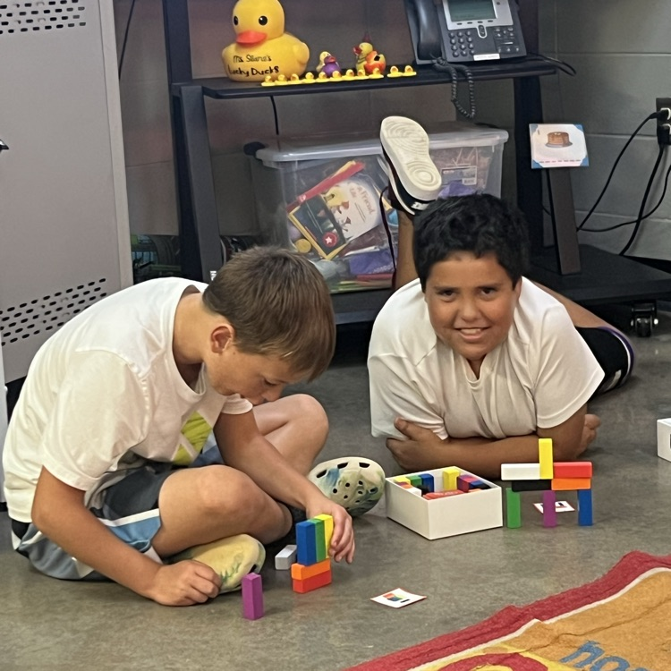 ROAR students playing working memory games