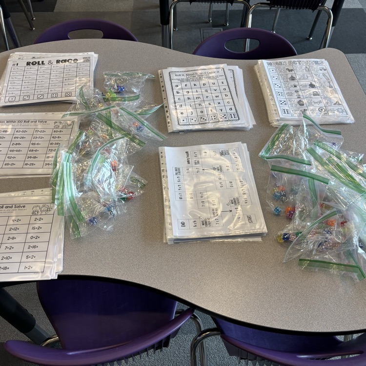 ROAR students playing games with their family