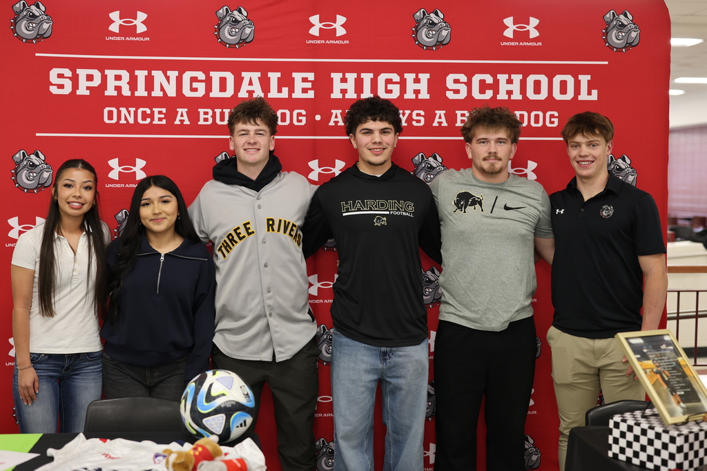 10 incredible student-athletes from Don Tyson School of Innovation, Har-Ber High School, and Springdale High School officially signed to play college sports today! 🏆✨ From early morning practices to those big game-day wins, these legends have put in the work. Now, it’s time to watch them take over at the next level! We aren't just fans—we’re proud. 💪 🔗 Learn More Here: https://app.smore.com/n/u5e7s Drop a "CONGRATS!" in the comments to cheer on our newest college athletes! 👇🎉 #SpringdaleFamily #northwestarkansas #Arkansas #springdalearkansas #collegefootball #footballseason #MVP