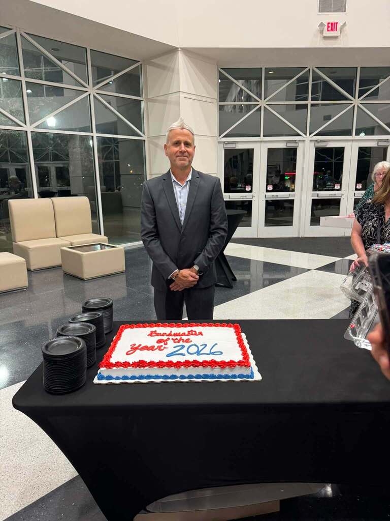 Let’s hear it for Don Tyson School of Innovation Head Band Director Jeff Kee! 🎺👏  Jeff Kee was recently named the 2026 Arkansas Bandmaster of the Year—the highest individual distinction presented by the Arkansas Bandmasters Association. 🏆  The honor highlights three decades of exceptional leadership and a lifelong commitment to music education in our state. We are so proud to celebrate Mr. Kee on this well-deserved recognition! 🎉🎶  #SpringdalePublicSchools #SpringdaleAR #SPSFamily #DTSOI #EducationExcellence #SpringdaleFamily 