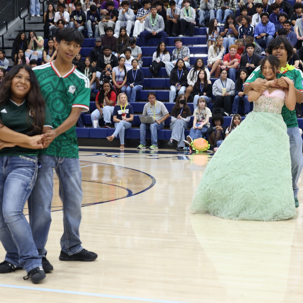HBHS Manit Day and Hispanic Heritage Culture Day
