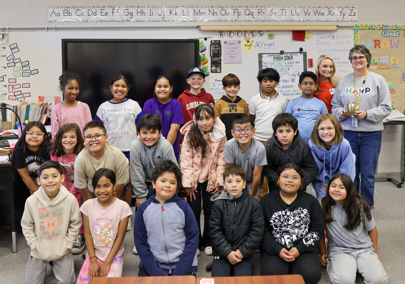 icki Matthews, Harp Elementary 3rd GradeTeacher, KNWA's Golden Apple Winner for February.