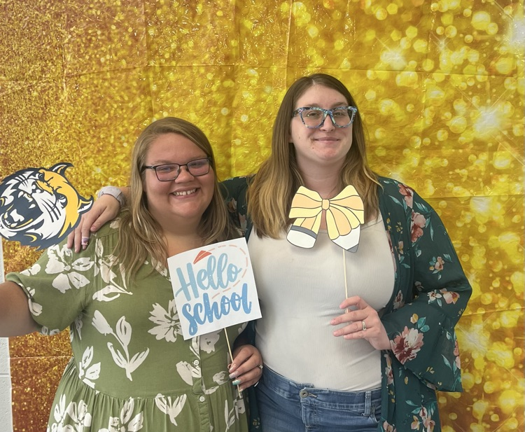 Ms Cahoon and Ms Hill