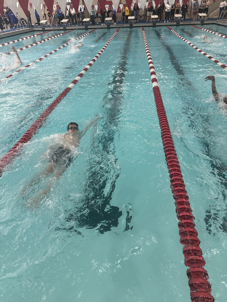Joaquinn Arimany doing backstroke