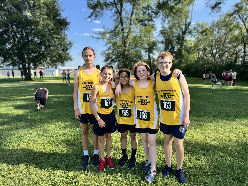Five runners in uniform 