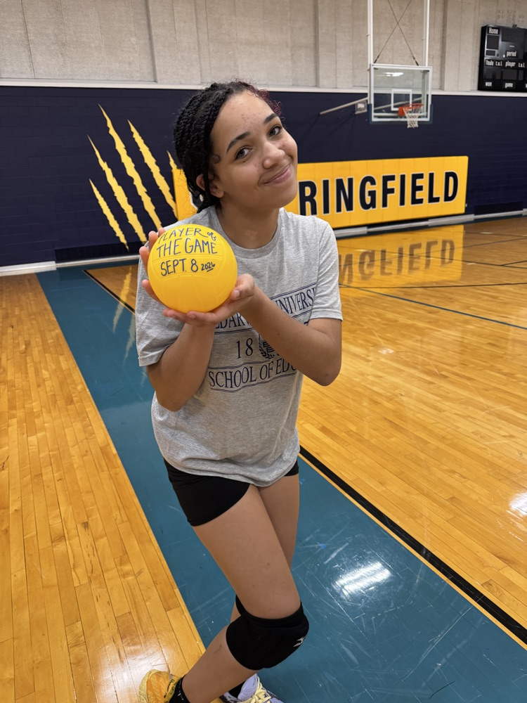 Aubrielle Dysert holds her game ball