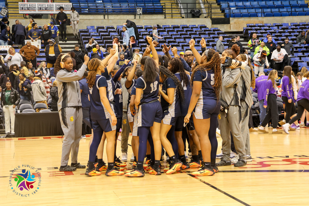 SSHS GIRLS BBALL EAM