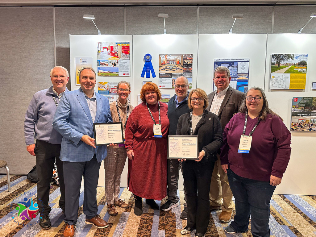 GROUP PHOTO A CONFERENCE