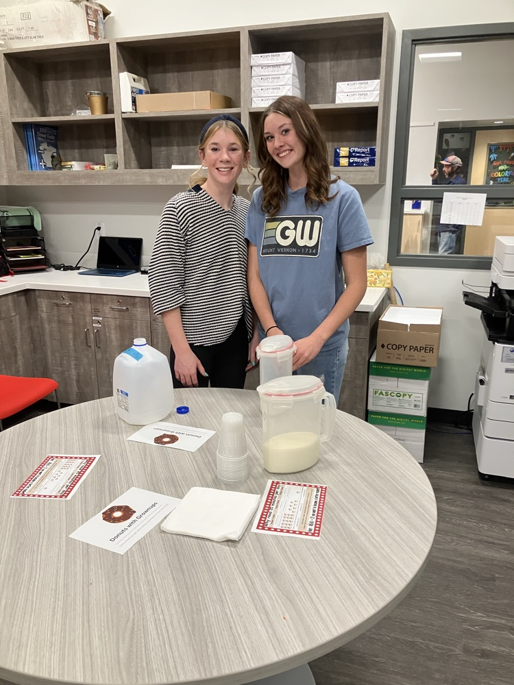 Leadership Lighthouse members