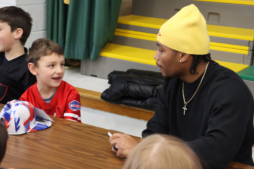 Cam Lewis Visits CES