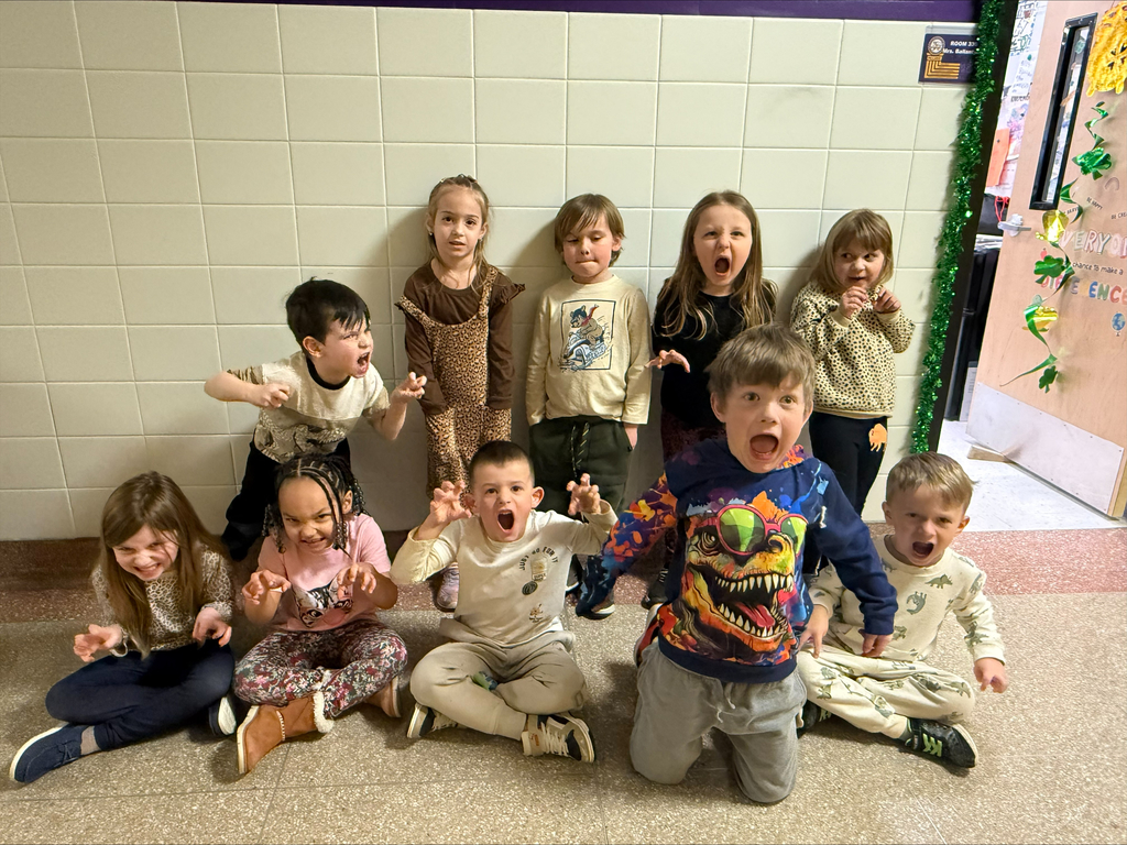 students celebrate Seuss Week