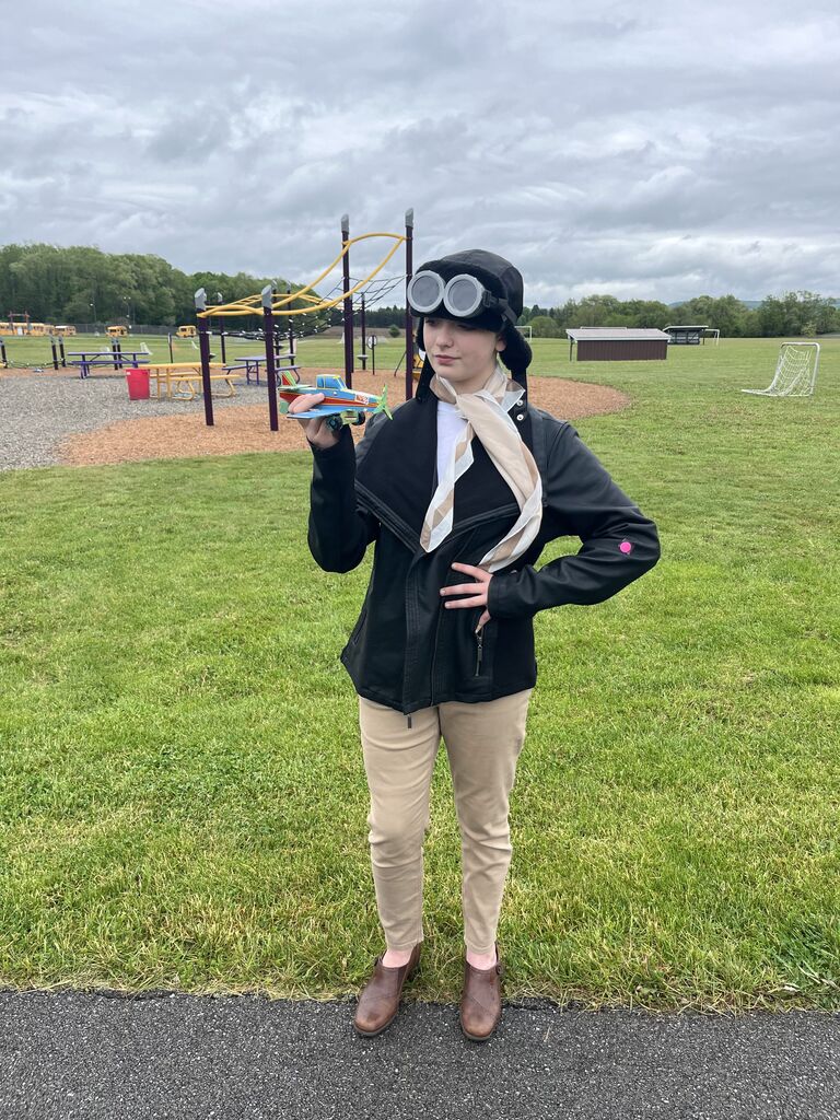 Student dressed as Amelia Earhart.