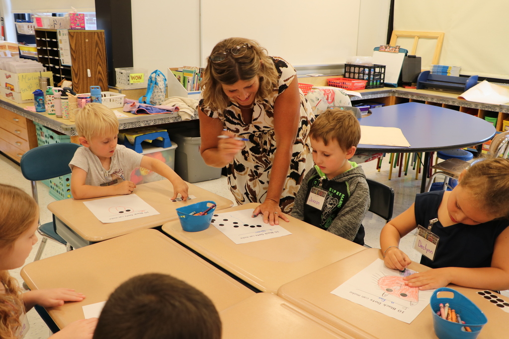 kindercamp arts and crafts