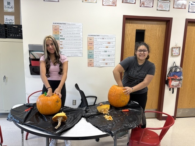 Pumpkin Carving Day! 