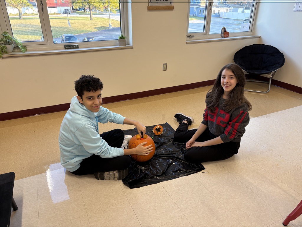 Pumpkin Carving Day! 