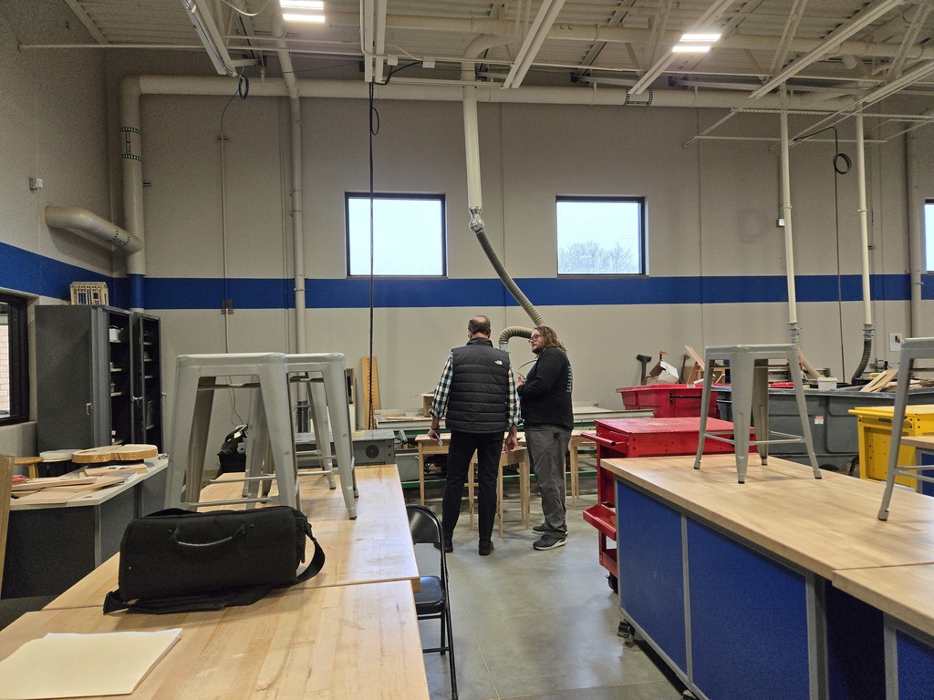 AnnMarie Foundation awards grant to SCC to purchase equipment for tech ed at high school & 3D printers at middle school