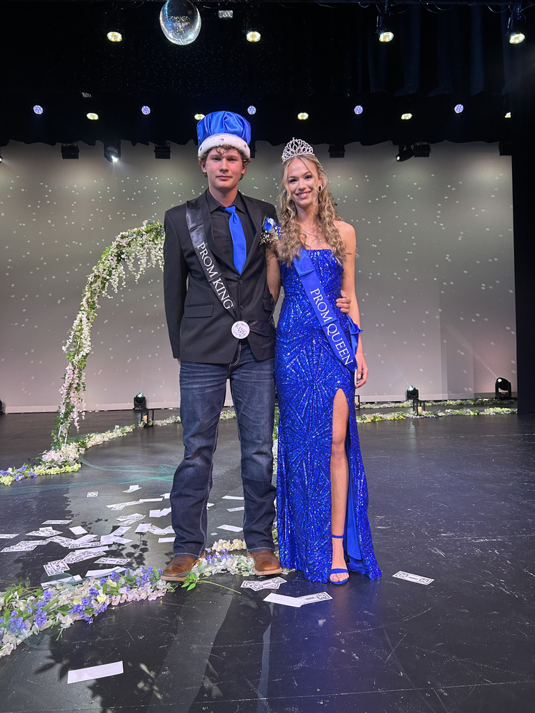 Congratulation to Prom King Jackson Juetten & Prom Queen Kenzie Anderson