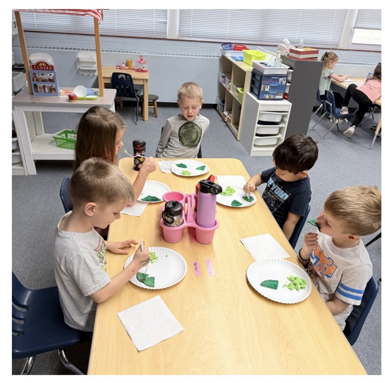 everyone got to try green eggs and ham 