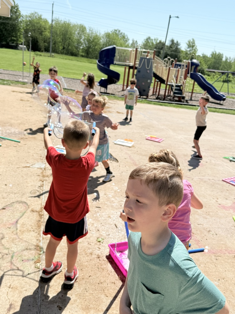 giant bubbles were made