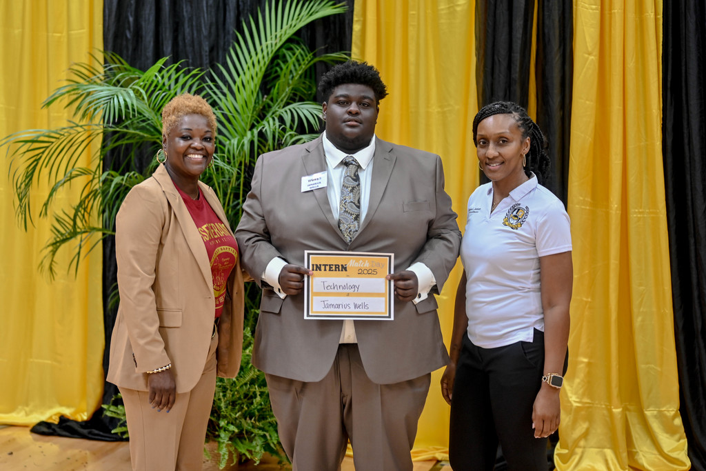 St. Helena School District: Technology #SHCCAInterns #MatchDay2025