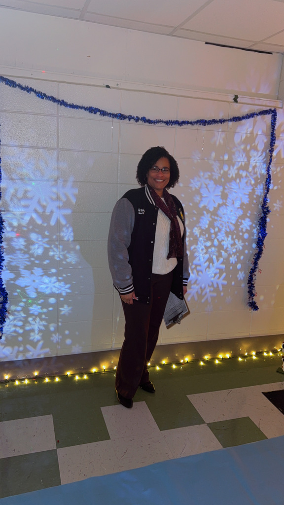 Hallway Decorating Contest