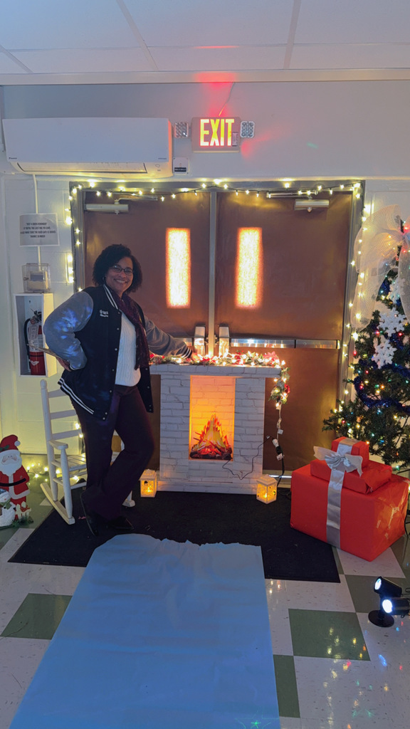 Hallway Decorating Contest