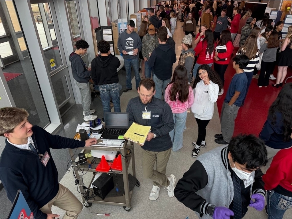 10th Grade Health Fair