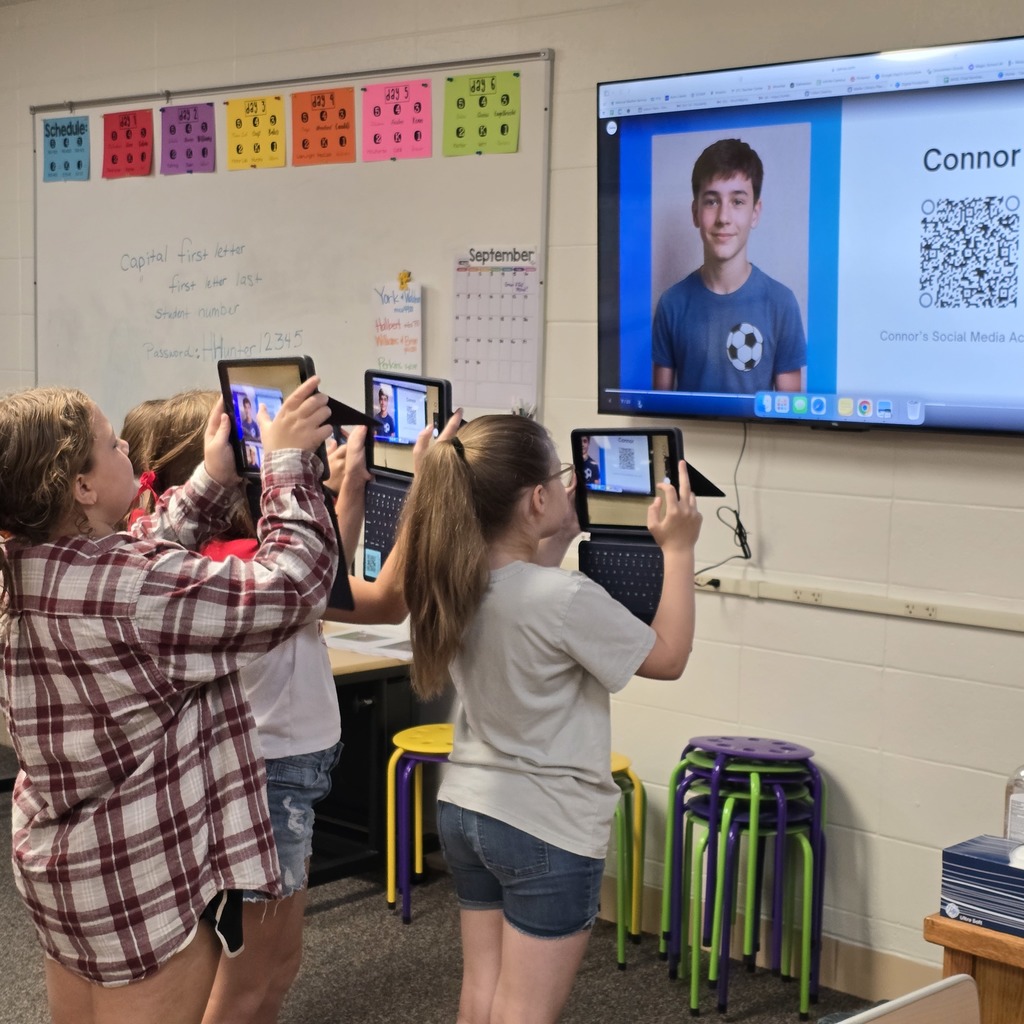 5th grade students learn about digital citizenship with Mrs. Hunter. 